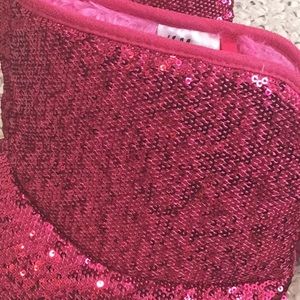 Meet your Posher, Mishie